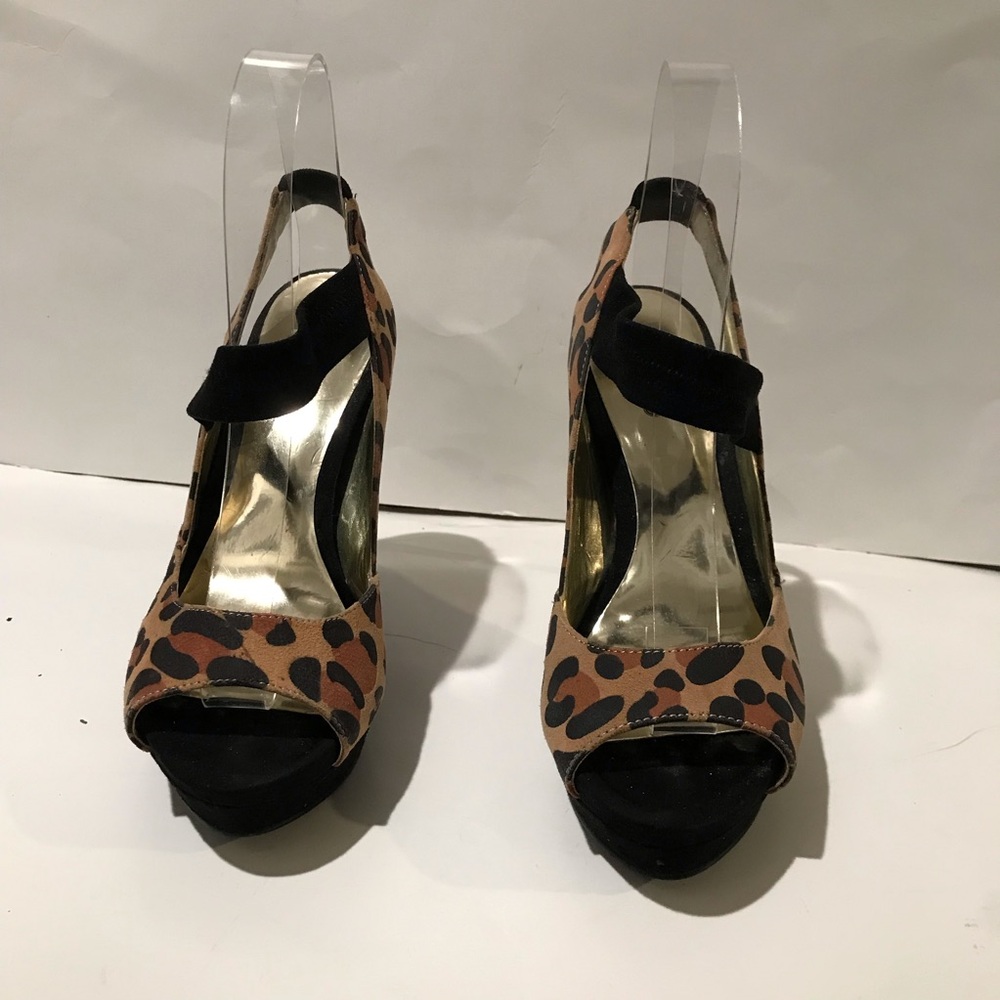 Carlos by Carlos Santana Peep Toe Slingback Heels Suede Leopard Print Size 6 1/2 - Picture 2 of 16